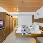 Haus Derby *